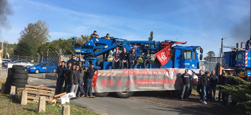 La Poste Recrutement Montluçon Des agents EDF en grève à Montluçon pour dénoncer les suppressions de