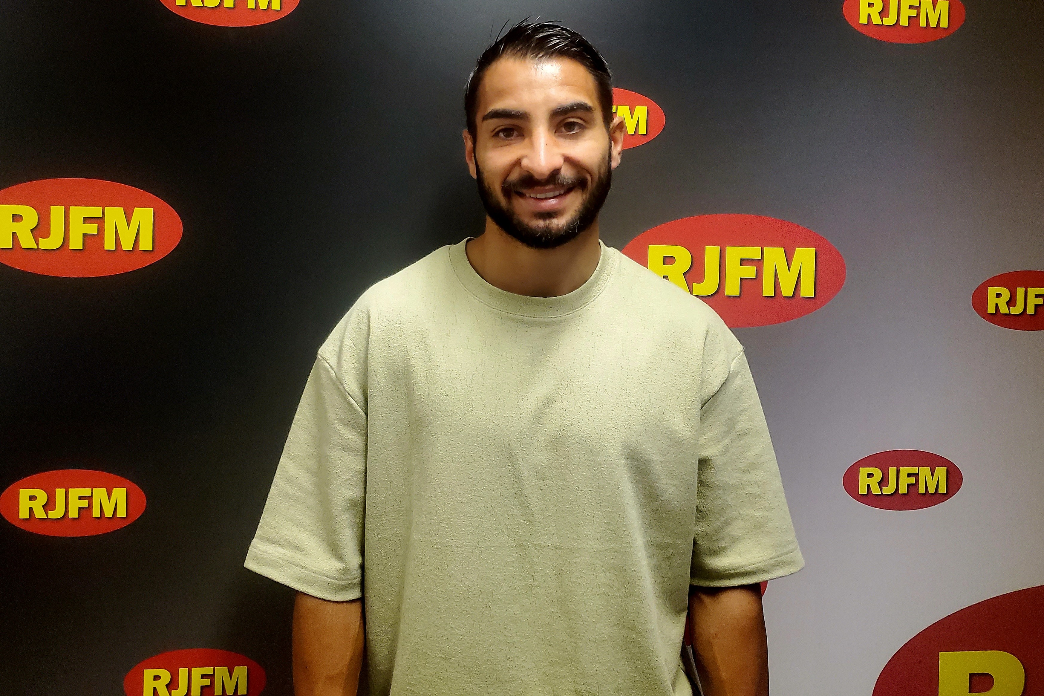 J&eacute;r&eacute;my Mellot.jpg (1.82 MB)