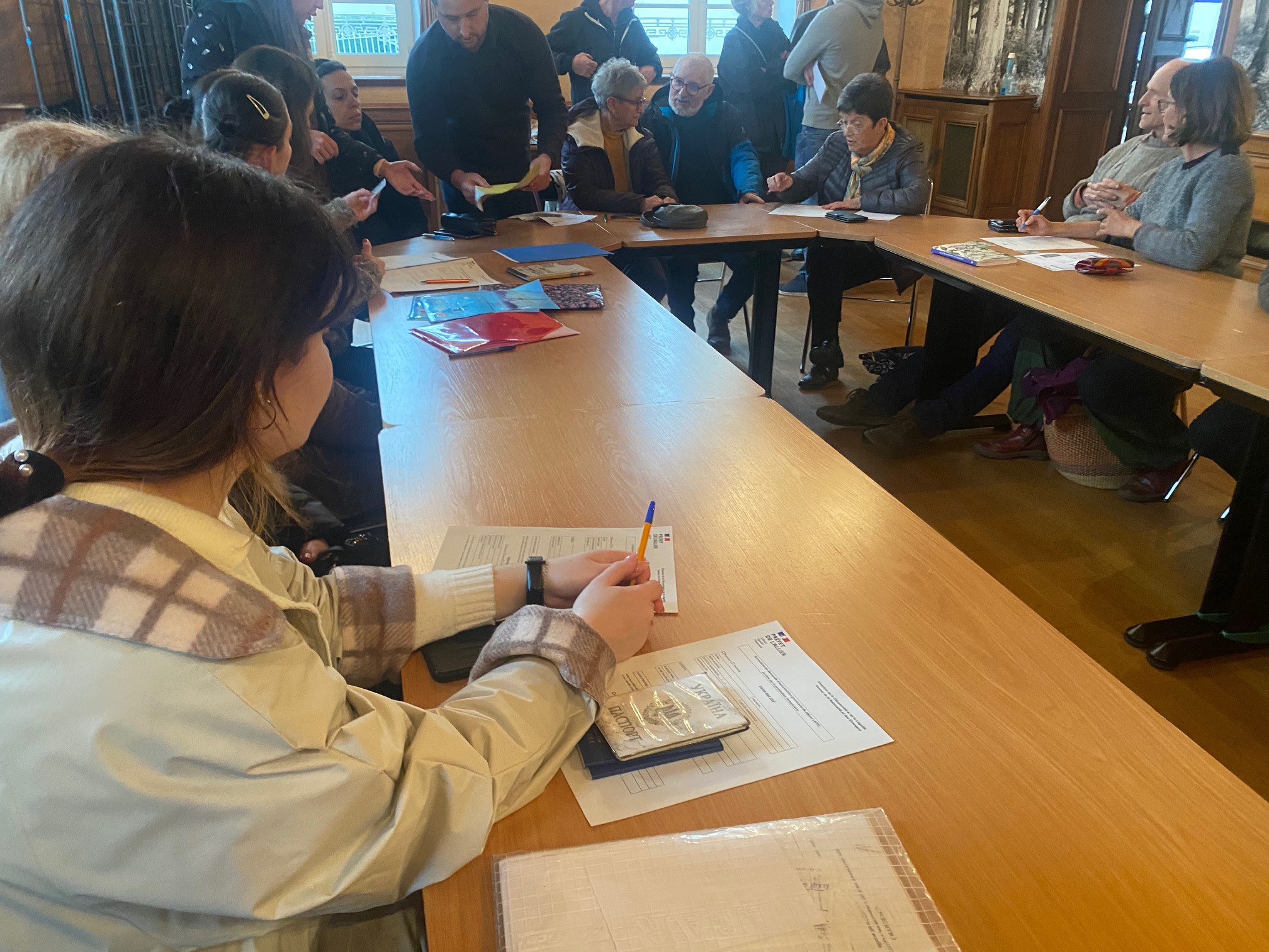 REFUGIES UKRAINIENS CERILLY.jpg (748 KB)