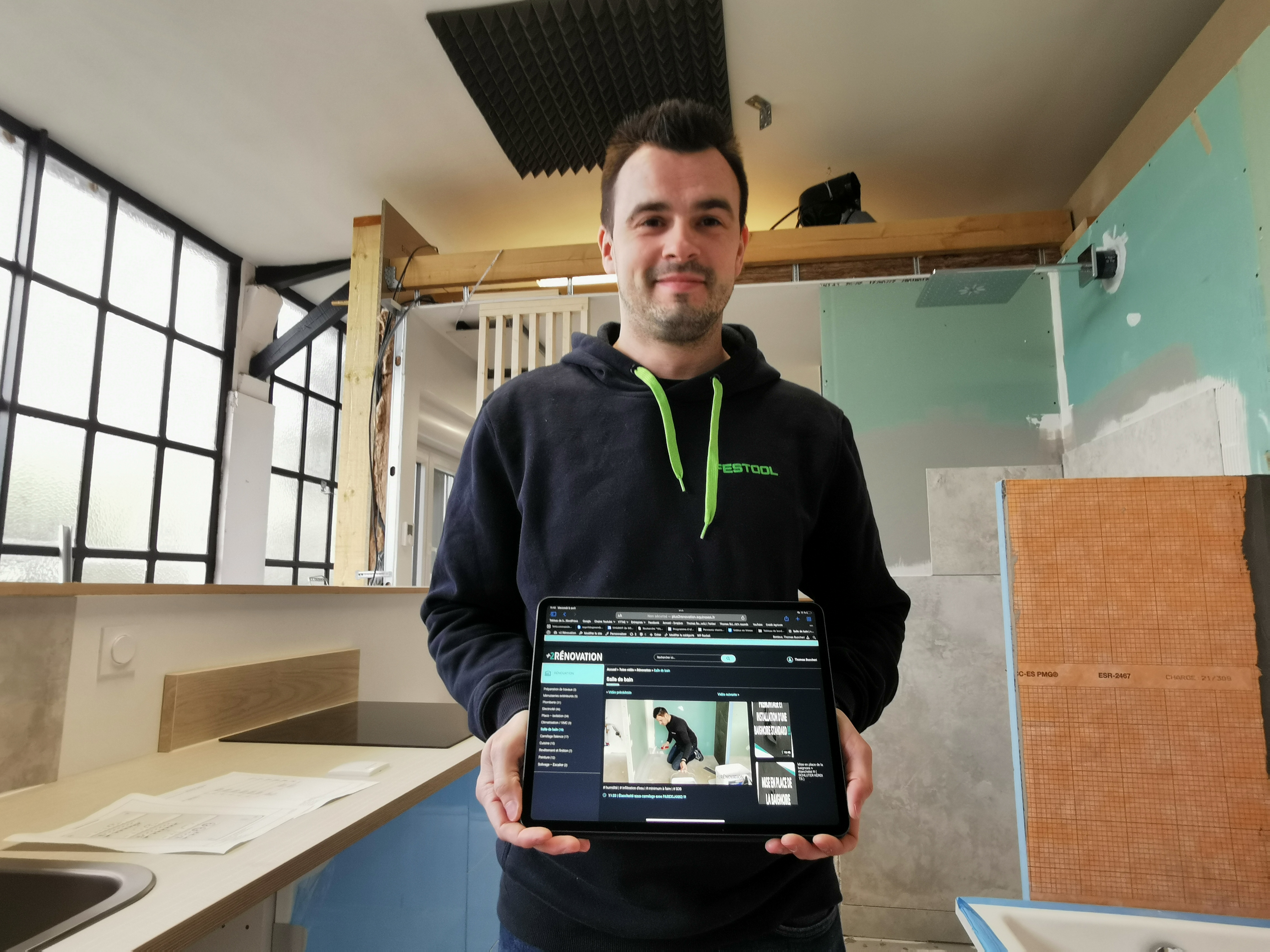 THOMAS BUCCHERI PLUS 2 RENOVATION PLATEFORME TUTOS 2.jpg (3.76 MB)