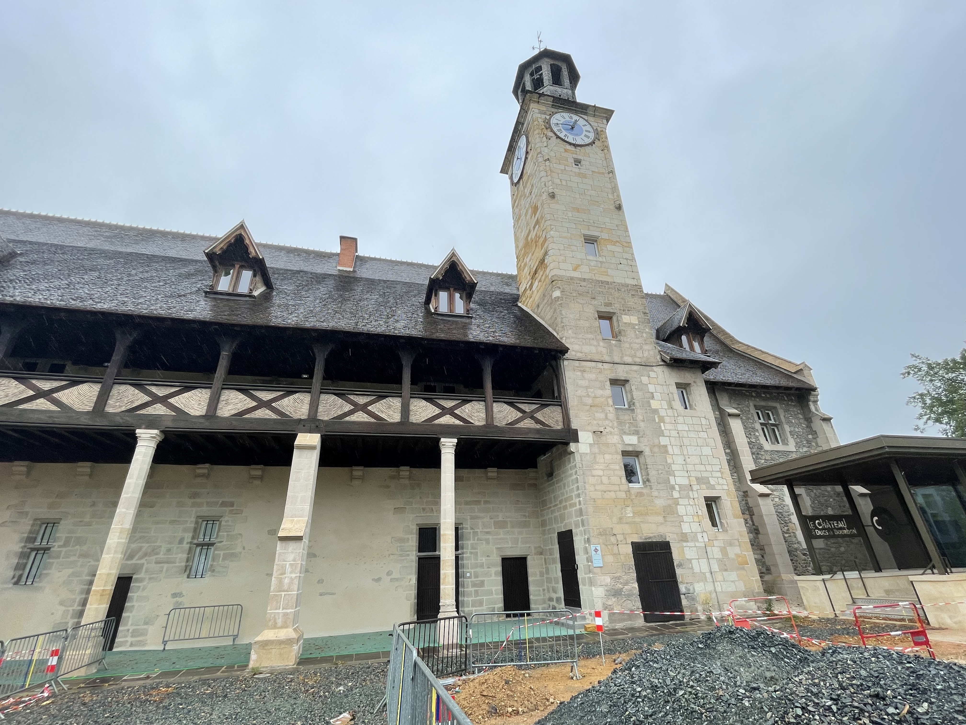 Visite futur musée du château des ducs de Bourbon septembre 2025 (3).JPG (4.21 MB)