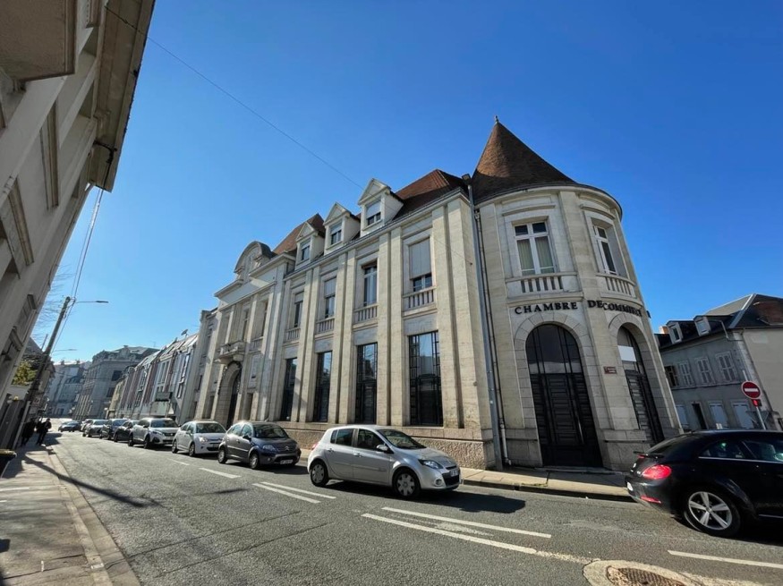 r-novation-de-l-h-tel-de-ville-les-services-bient-t-transf-r-s-dans
