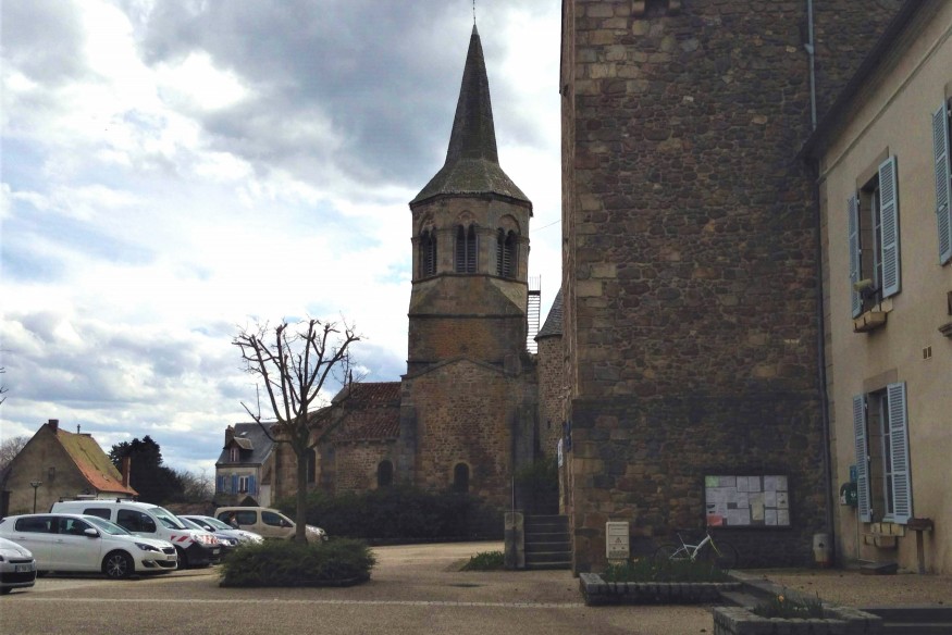 Marcillat-en-Combraille : la foudre s'abat sur le clocher de l'église