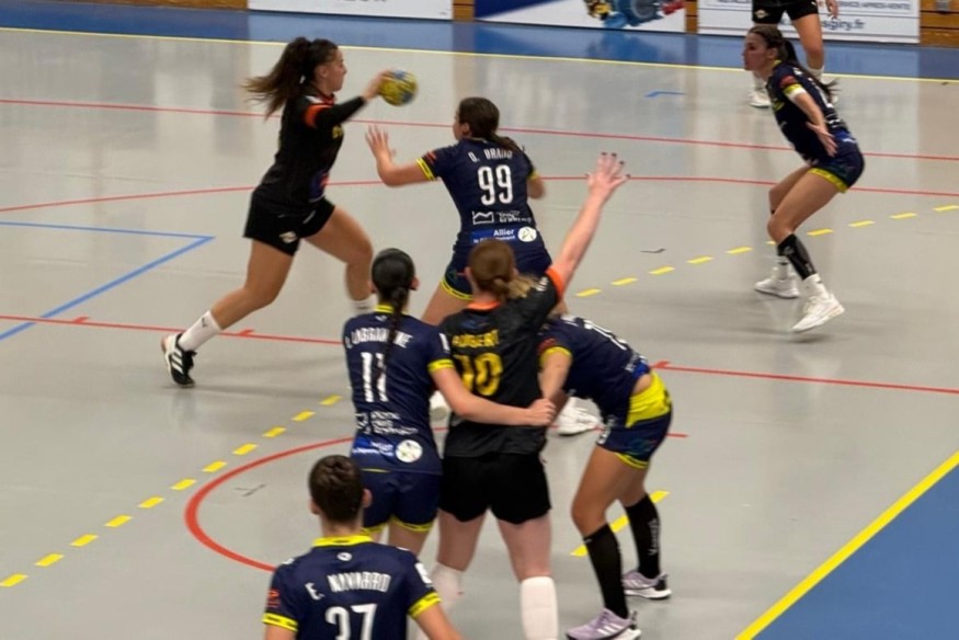 En manque d'automatismes, le BSM débute sa saison par une défaite à domicile