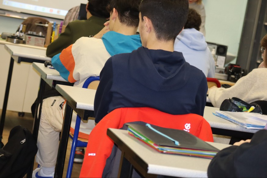 "Le 8-18 heures, c'est mort!" : une enquête menée auprès des lycéens auvergnats pointent des journées de cours trop chargées